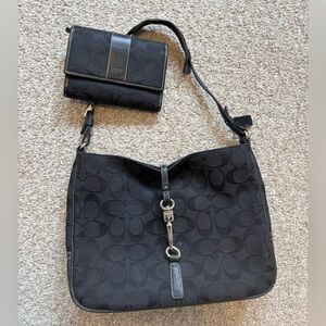 Coach Hampton Clip Signature Black Canvas and Leather Shoulder Bag wallet combo